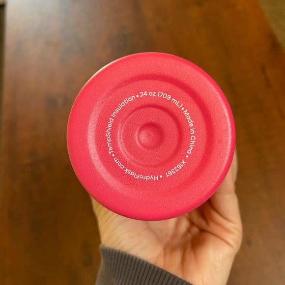 Hydro flask 24 ounce oz with flex cap screw on lid Watermelon Pink - Picture 2 of 4